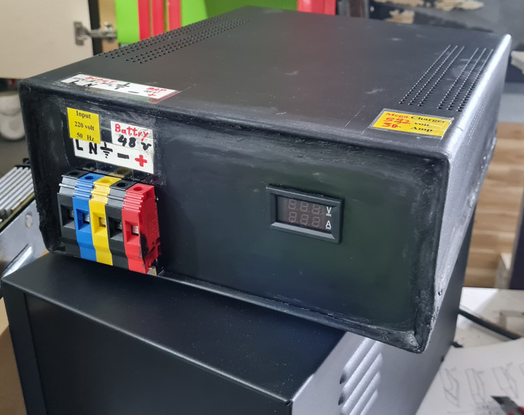 شارژر باتری ۴۸ ولت برای باتری ۳۰۰ آمپر شارژ ۸ساعته